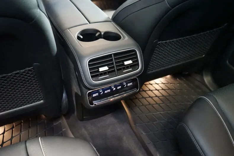 Mercedes-Benz GLS 450 din 2023 cu 28.586 km - oferta MER105931 - foto 14