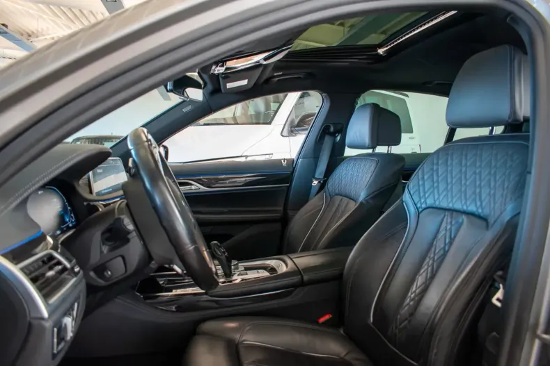 BMW 745 din 2020 cu 76.250 km - oferta BMW105934 - foto 9