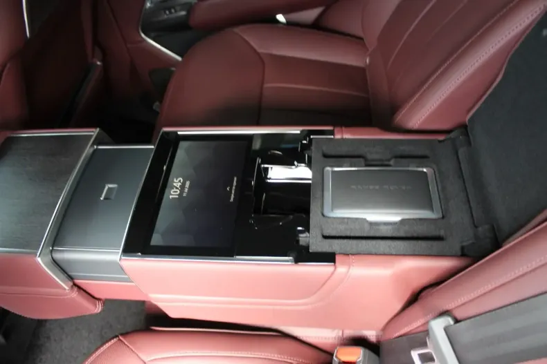 Land Rover Range Rover din 2025 cu 9.500 km - oferta LAN105939 - foto 19