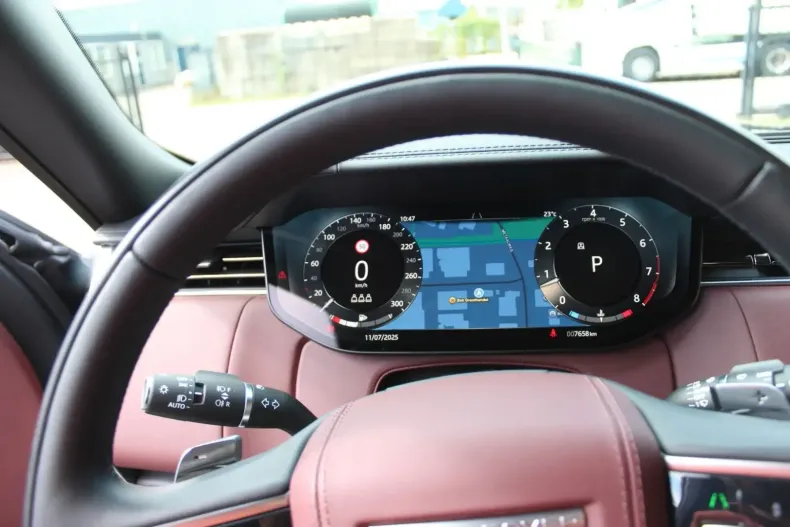 Land Rover Range Rover din 2025 cu 9.500 km - oferta LAN105939 - foto 26