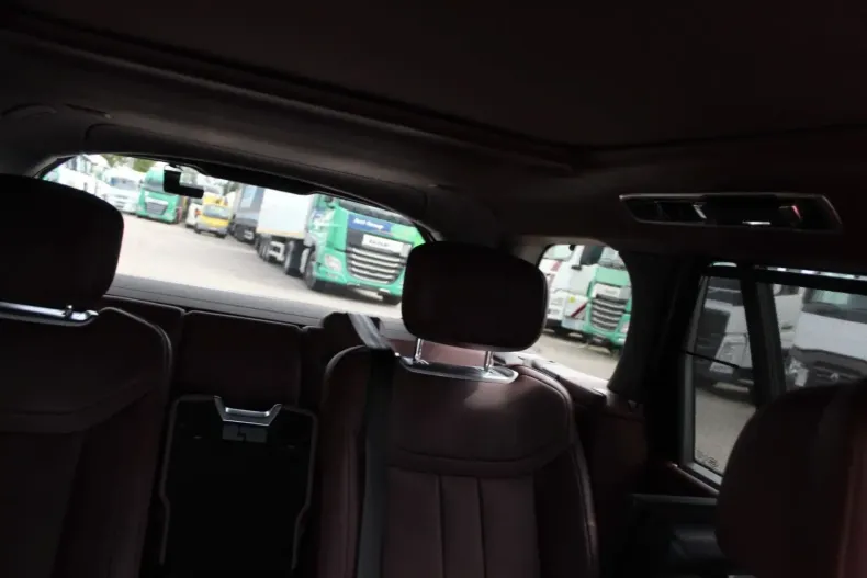 Land Rover Range Rover din 2025 cu 9.500 km - oferta LAN105939 - foto 29