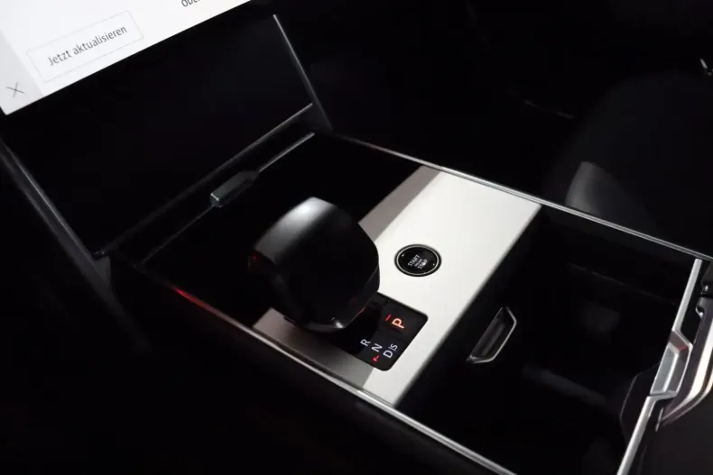 Land Rover Range Rover din 2024 cu 48.500 km - oferta LAN105945 - foto 34