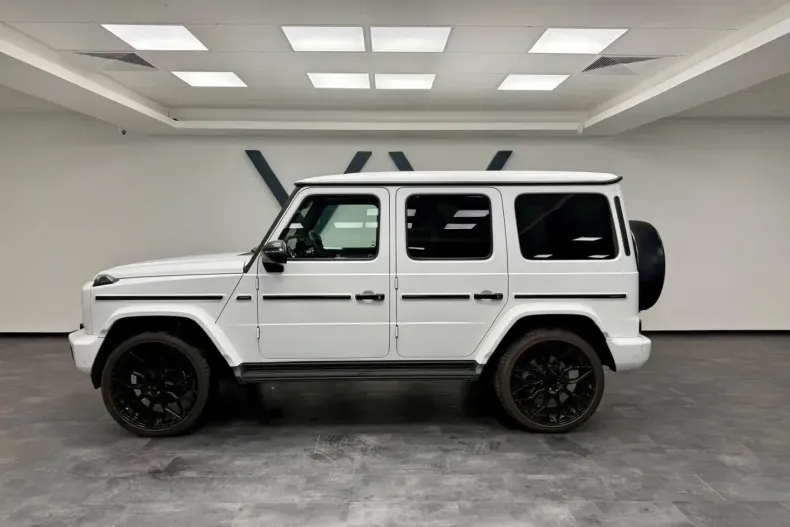 Mercedes-Benz G 450 din 2024 cu 33.000 km - oferta MER105948 - foto 2