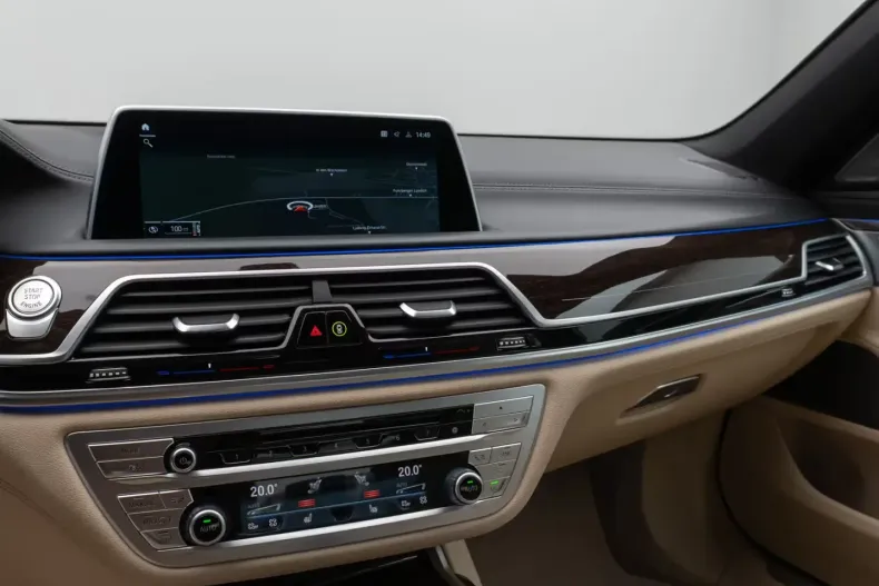 BMW 730 din 2022 cu 80.424 km - oferta BMW105952 - foto 10