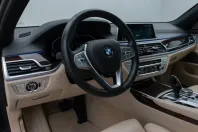 BMW 730 din 2022 cu 80.424 km - oferta BMW105952 - foto 13