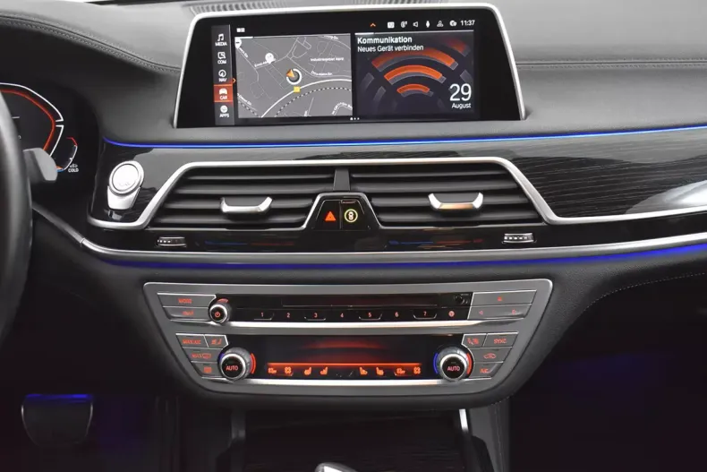 BMW 730 din 2022 cu 81.599 km - oferta BMW105954 - foto 8