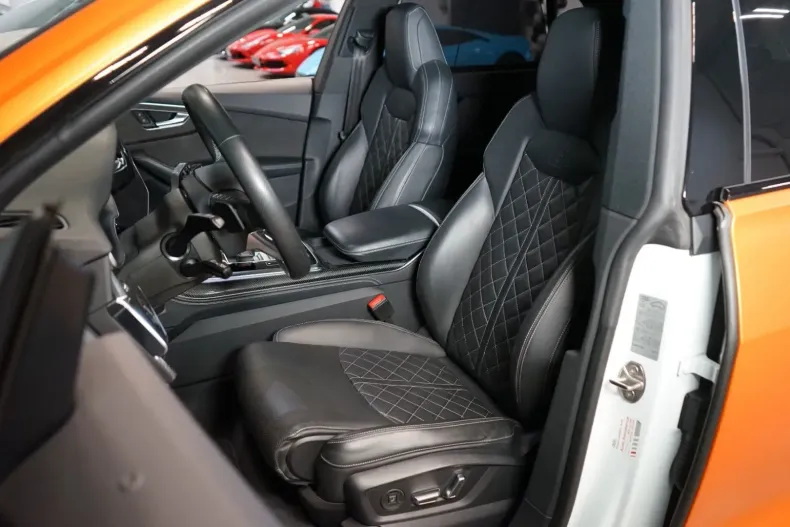 Audi SQ8 din 2022 cu 72.741 km - oferta AUD105957 - foto 12