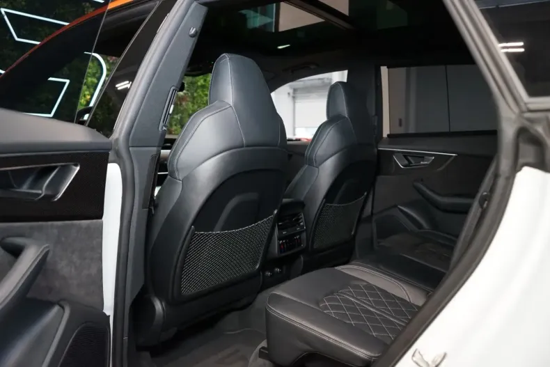 Audi SQ8 din 2022 cu 72.741 km - oferta AUD105957 - foto 13