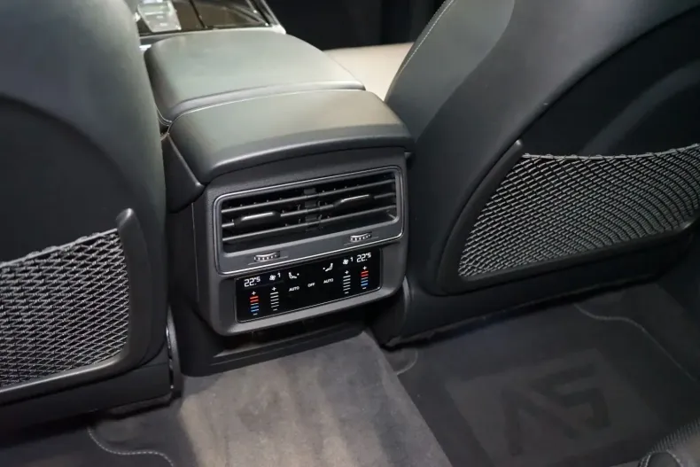 Audi SQ8 din 2022 cu 72.741 km - oferta AUD105957 - foto 22