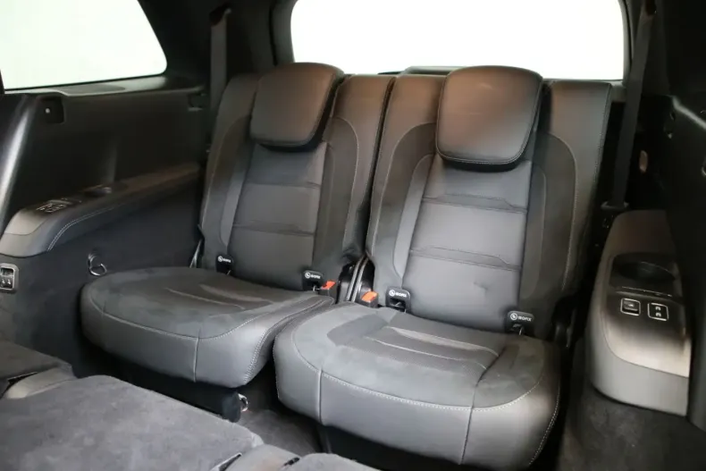 Mercedes-Benz GLS 63 din 2024 cu 15.500 km - oferta MER105968 - foto 16