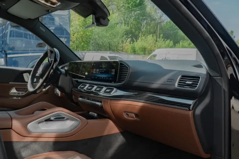 Mercedes-Benz GLS 450 din 2024 cu 9.500 km - oferta MER105969 - foto 6