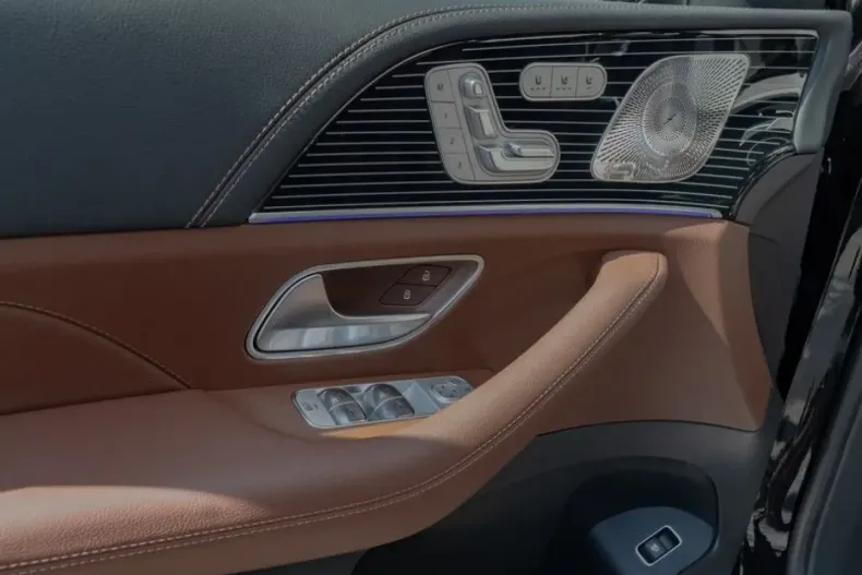 Mercedes-Benz GLS 450 din 2024 cu 9.500 km - oferta MER105969 - foto 7