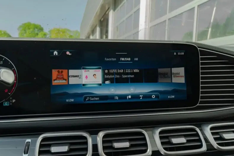 Mercedes-Benz GLS 450 din 2024 cu 9.500 km - oferta MER105969 - foto 16