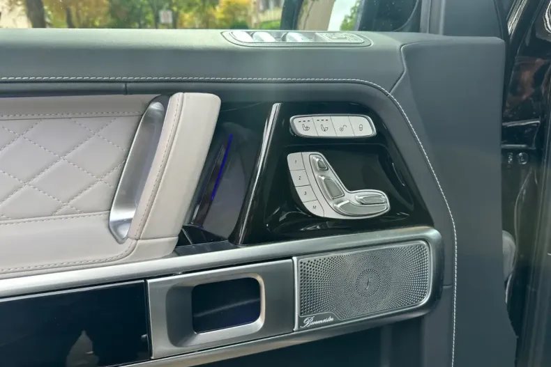 Mercedes-Benz G 400 din 2023 cu 16.000 km - oferta MER105970 - foto 19