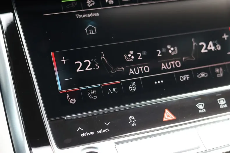 Audi Q8 din 2024 cu 14.950 km - oferta AUD105981 - foto 20