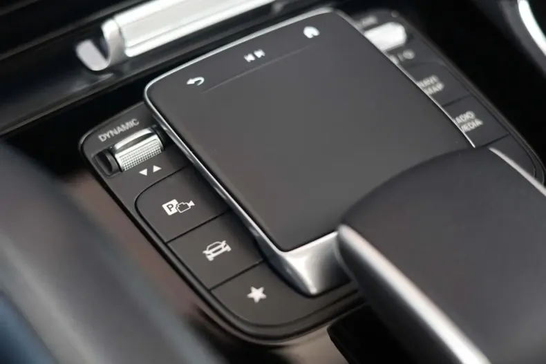 Mercedes-Benz GLE 450 din 2024 cu 22.743 km - oferta MER105984 - foto 22