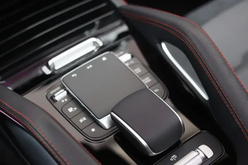 Mercedes-Benz GLE 53 AMG din 2024 cu 16.353 km - oferta MER105989 - foto 36