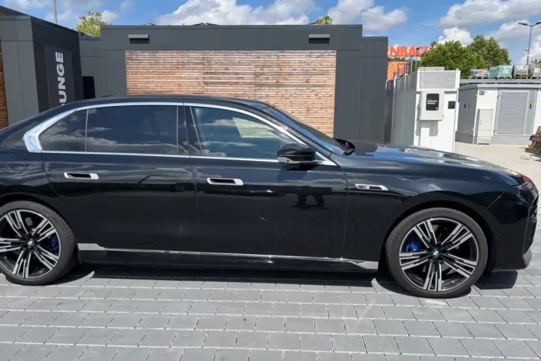 BMW M760 din 2024 cu 47.000 km - oferta BMW105993 - foto 3