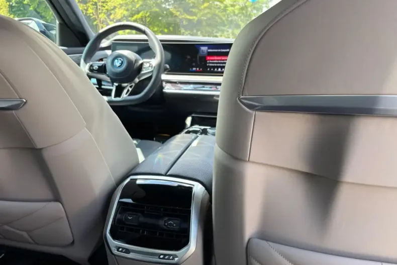 BMW M760 din 2024 cu 47.000 km - oferta BMW105993 - foto 6