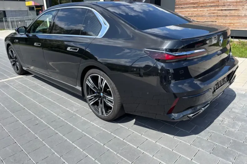 BMW M760 din 2024 cu 47.000 km - oferta BMW105993 - foto 16