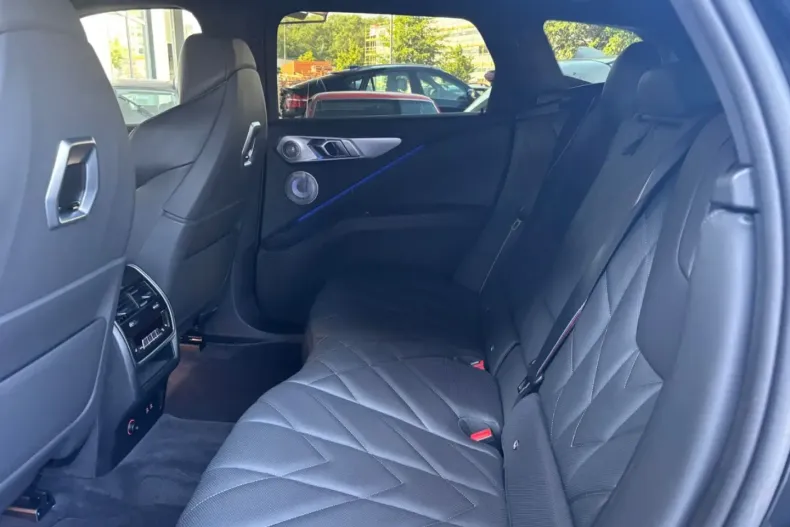 BMW XM din 2024 cu 12.800 km - oferta BMW105998 - foto 21