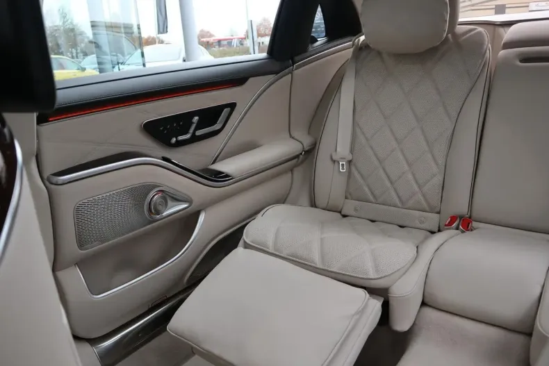 Mercedes-Benz S 680 din 2023 cu 11.091 km - oferta MER106007 - foto 9