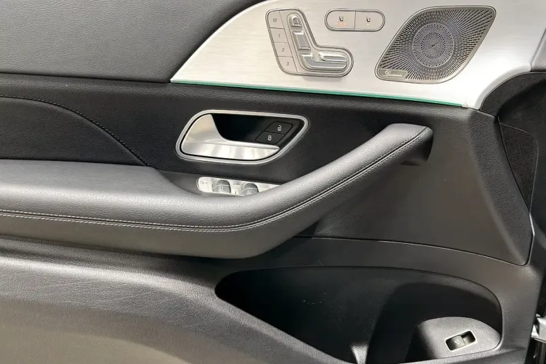 Mercedes-Benz GLE 350 din 2024 cu 27.933 km - oferta MER106015 - foto 13