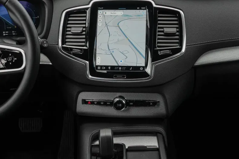 Volvo XC90 din 2024 cu 21.044 km - oferta VOL106034 - foto 11