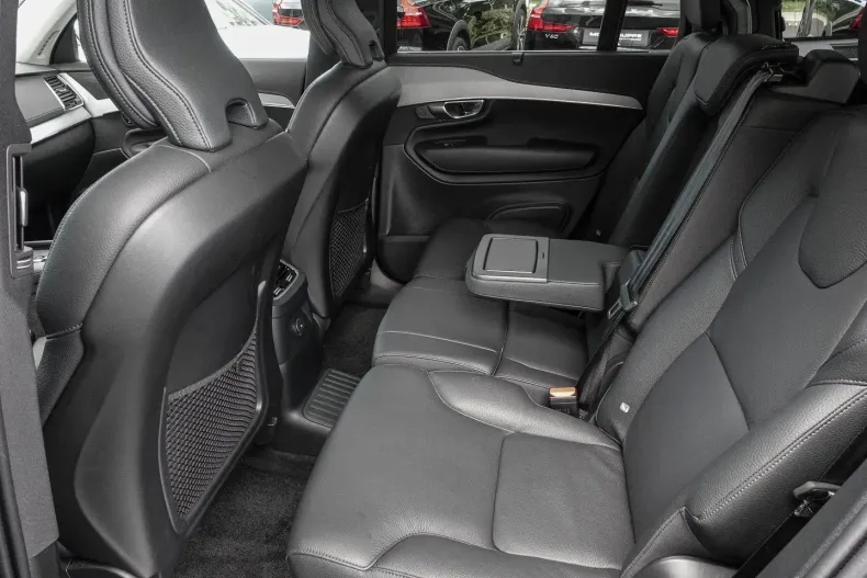 Volvo XC90 din 2024 cu 21.044 km - oferta VOL106034 - foto 16