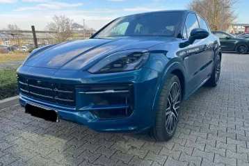 Porsche Cayenne din 2024 - oferta POR106043