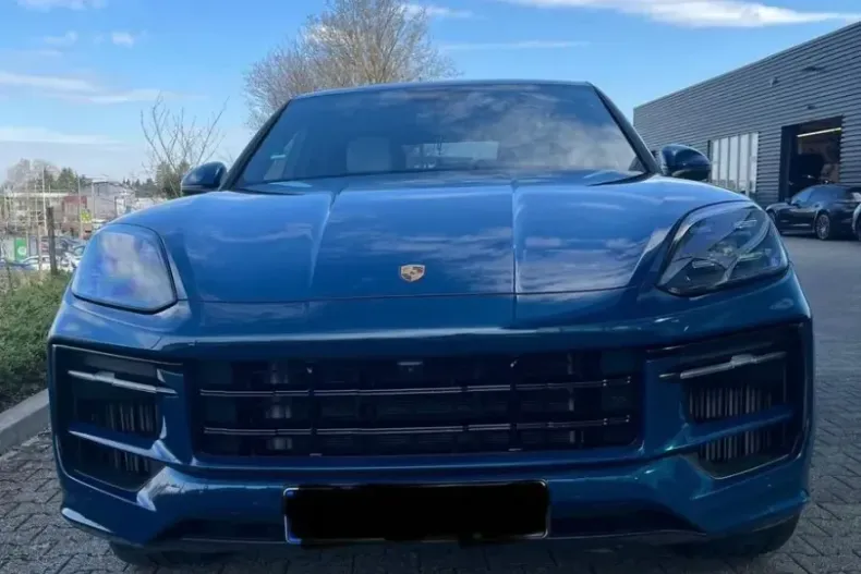 Porsche Cayenne din 2024 cu 25.000 km - oferta POR106043 - foto 2