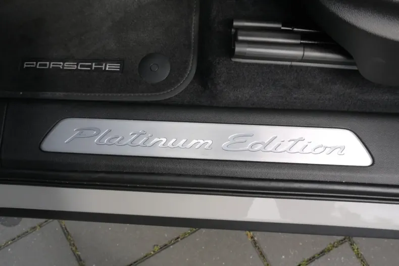 Porsche Cayenne din 2023 cu 6.000 km - oferta POR106049 - foto 19