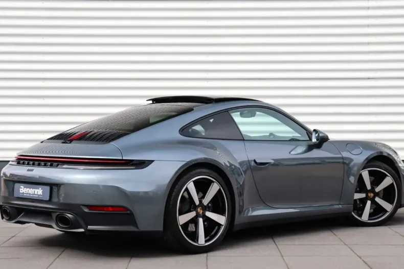 Porsche 992 din 2024 cu 4.416 km - oferta POR106059 - foto 4