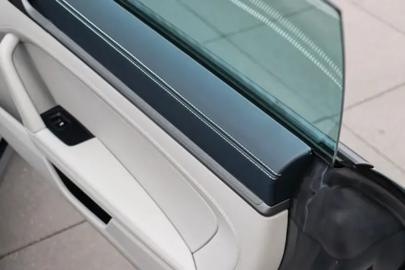 Porsche 992 din 2024 cu 4.416 km - oferta POR106059 - foto 16