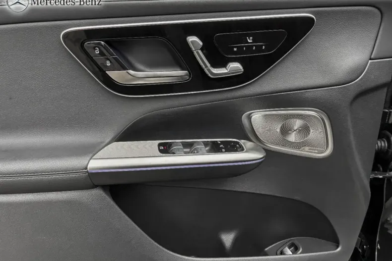 Mercedes-Benz GLC 43 AMG din 2024 cu 17.730 km - oferta MER106075 - foto 8