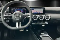 Mercedes-Benz CLA 180 din 2023 cu 3.176 km - oferta MER106092 - foto 8