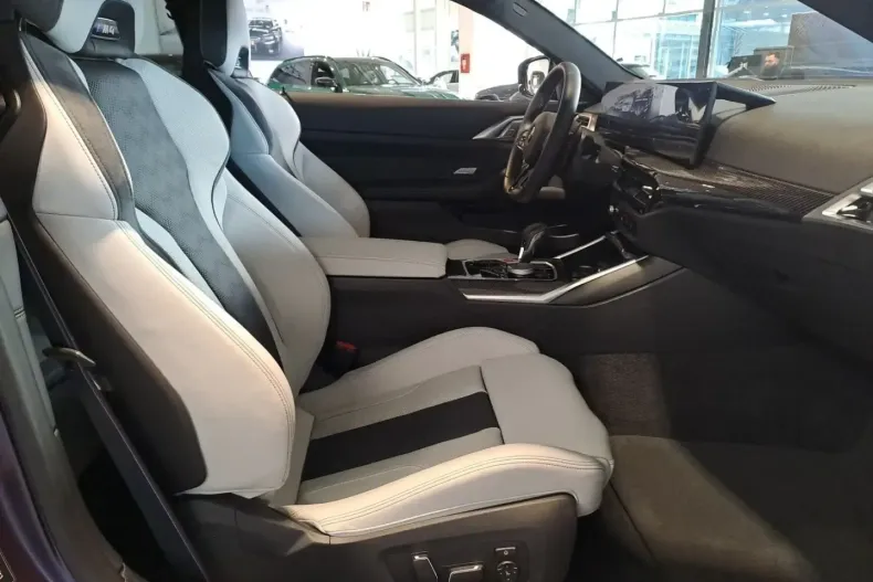 BMW M4 din 2024 cu 6.099 km - oferta BMW106093 - foto 8