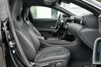 Mercedes-Benz CLA 200 din 2024 cu 27.061 km - oferta MER106101 - foto 4