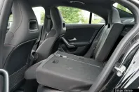 Mercedes-Benz CLA 200 din 2024 cu 27.061 km - oferta MER106101 - foto 6