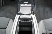 Mercedes-Benz CLA 200 din 2024 cu 27.061 km - oferta MER106101 - foto 12