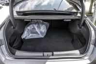 Mercedes-Benz CLA 250 din 2024 cu 9.621 km - oferta MER106104 - foto 11