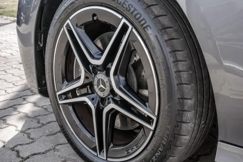 Mercedes-Benz CLA 250 din 2024 cu 9.621 km - oferta MER106104 - foto 14