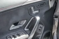 Mercedes-Benz CLA 250 din 2024 cu 9.621 km - oferta MER106104 - foto 16