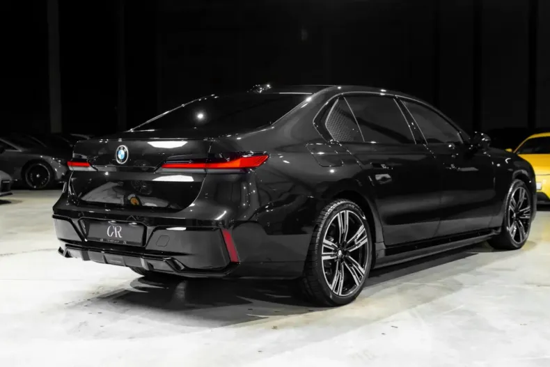 BMW 750 din 2023 cu 42.000 km - oferta BMW106105 - foto 4