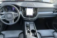 Volvo XC60 din 2022 cu 76.800 km - oferta VOL106106 - foto 8