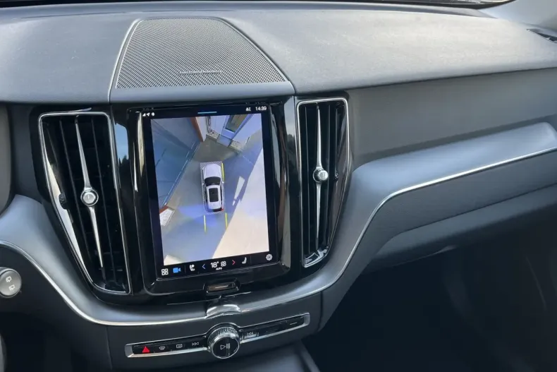 Volvo XC60 din 2022 cu 76.800 km - oferta VOL106106 - foto 10