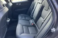 Volvo XC60 din 2022 cu 76.800 km - oferta VOL106106 - foto 11