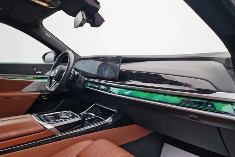 BMW 740 din 2023 cu 49.995 km - oferta BMW106110 - foto 17