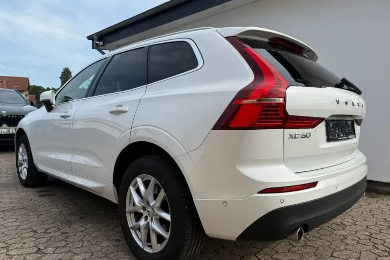 Volvo XC60 din 2021 cu 60.091 km - oferta VOL106112 - foto 4