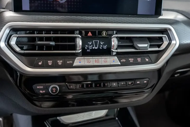 BMW X3 din 2024 cu 14.279 km - oferta BMW106113 - foto 13